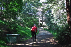 Frank starts up the dirt part of the Los Gatos Creek Trail.