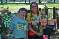 Judy and Mindy with their flowers.