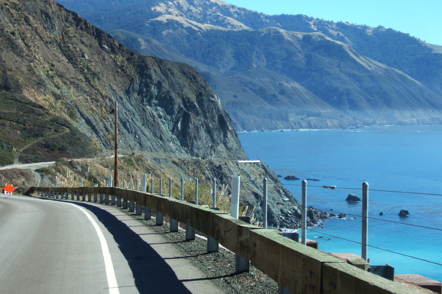 Passing through a rockfall zone near Harlan Rock (not visible).