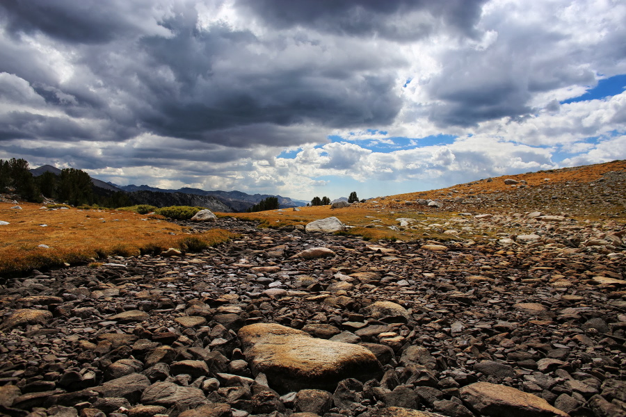 Dry streambed from Upper to middle Gaylor Lake