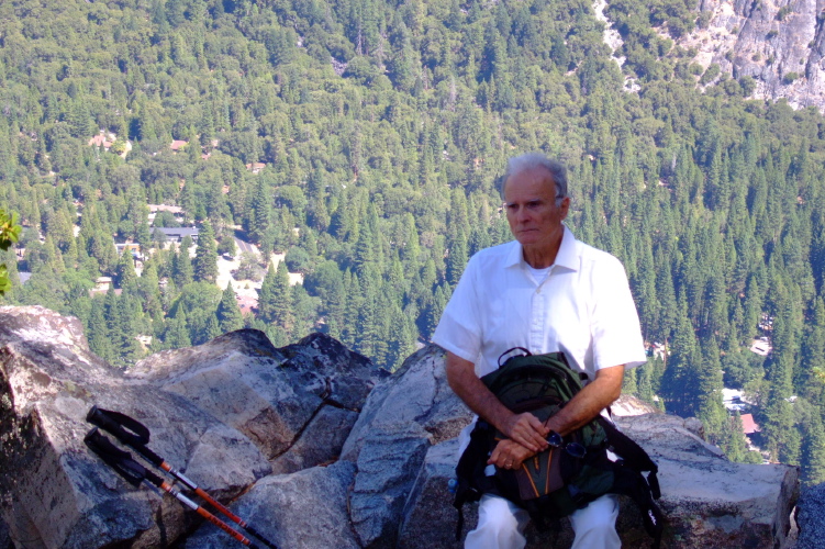 David resting on the trail (5560ft).