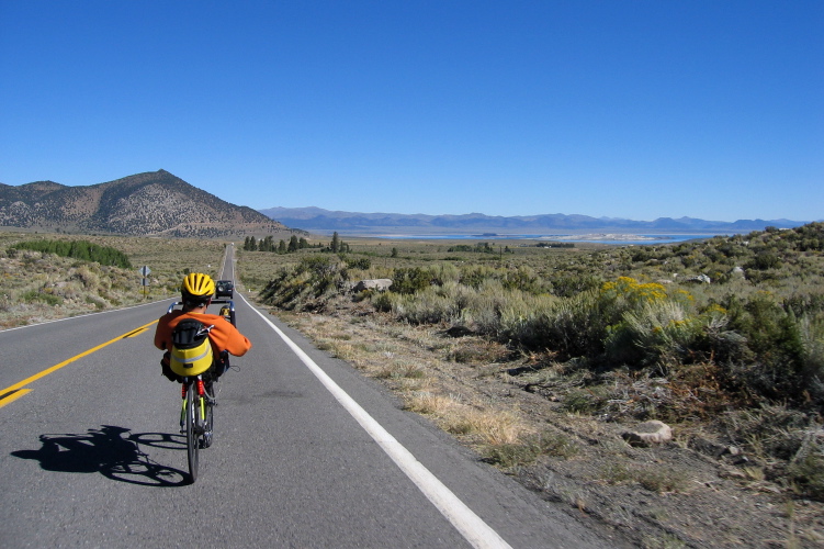 Zach rides north on CA158 toward Mono Lake in the distance. (7150ft)