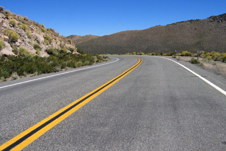 Descending east from Sagehen Summit on CA120 near Gaspipe Spring. (7970ft)