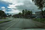 Driving up Mamalahoa Ave. (HI19) past the center of town