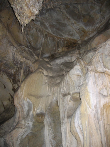 Cave decorations inside Lehman Cave (1).