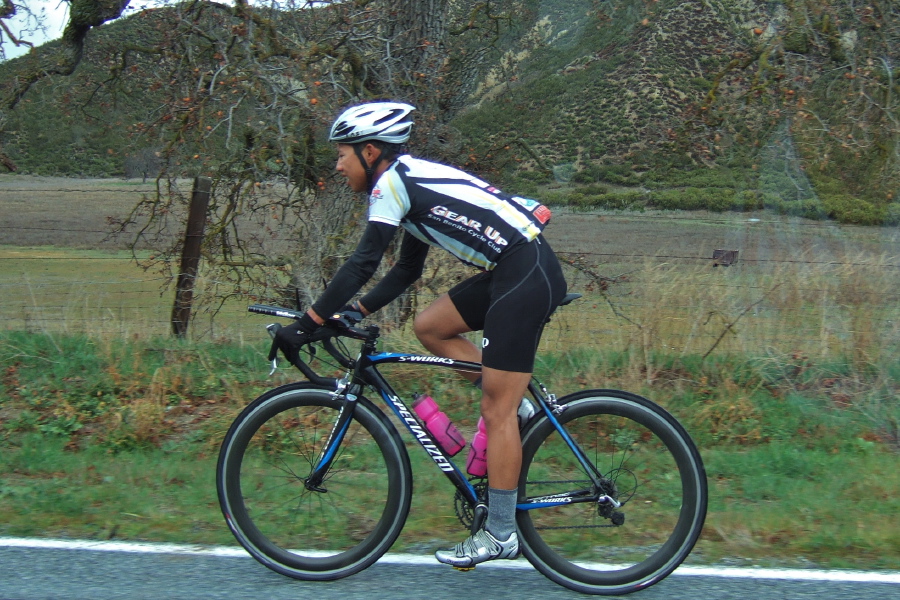 A rider descends through Rabbit Valley.