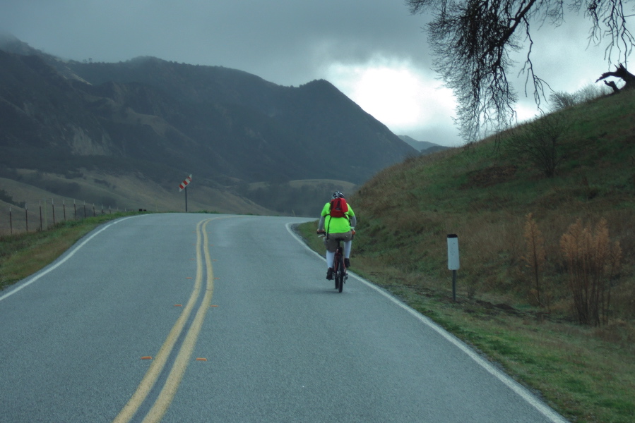 Will Wagoner on his hybrid Green Cruiser riding CA25 down into Topo Valley.