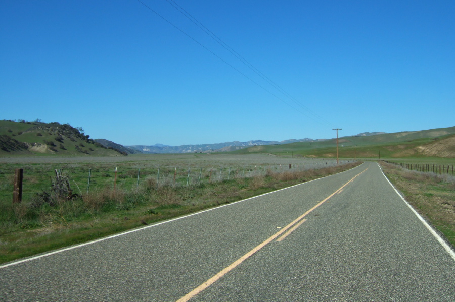 View north through Peachtree Valley