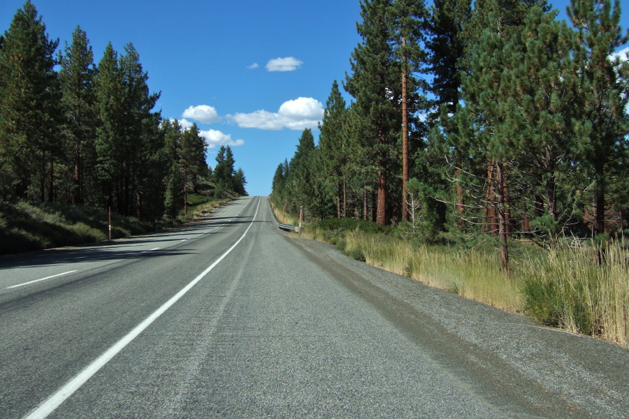 Riding north on US395 near Crestview.