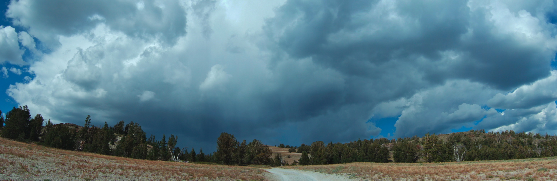 A storm gathers over San Joaquin Ridge