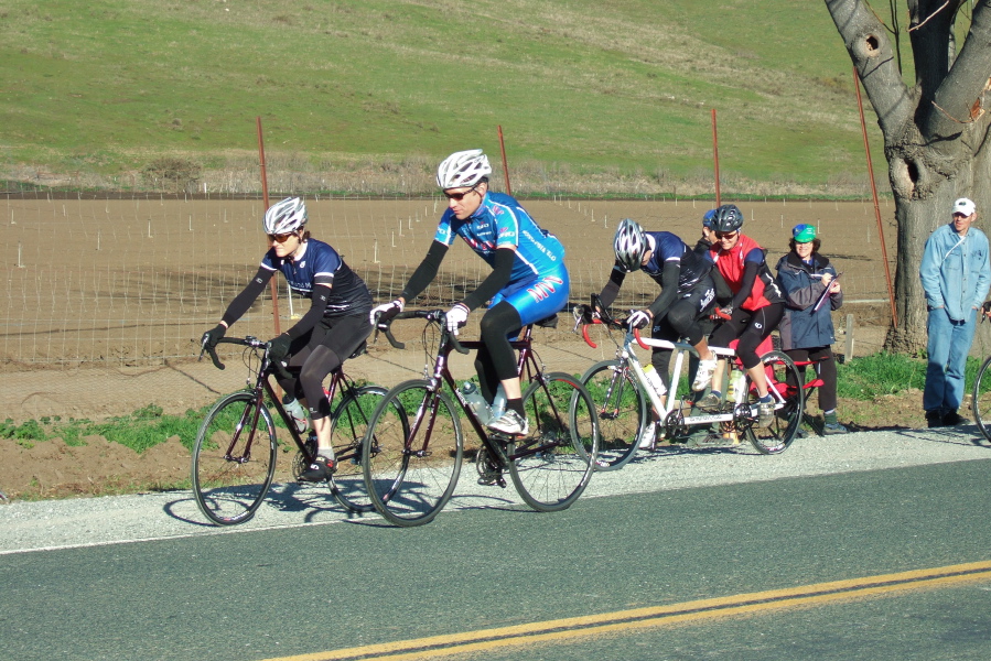 Janet Martinez (l) and Bruce Gardner lead the way off the line.