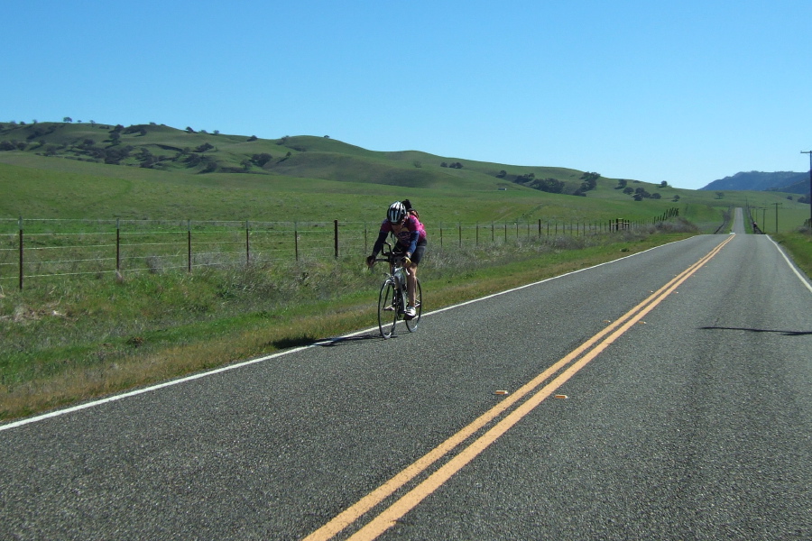 Ken Straub concentrates on his front wheel.