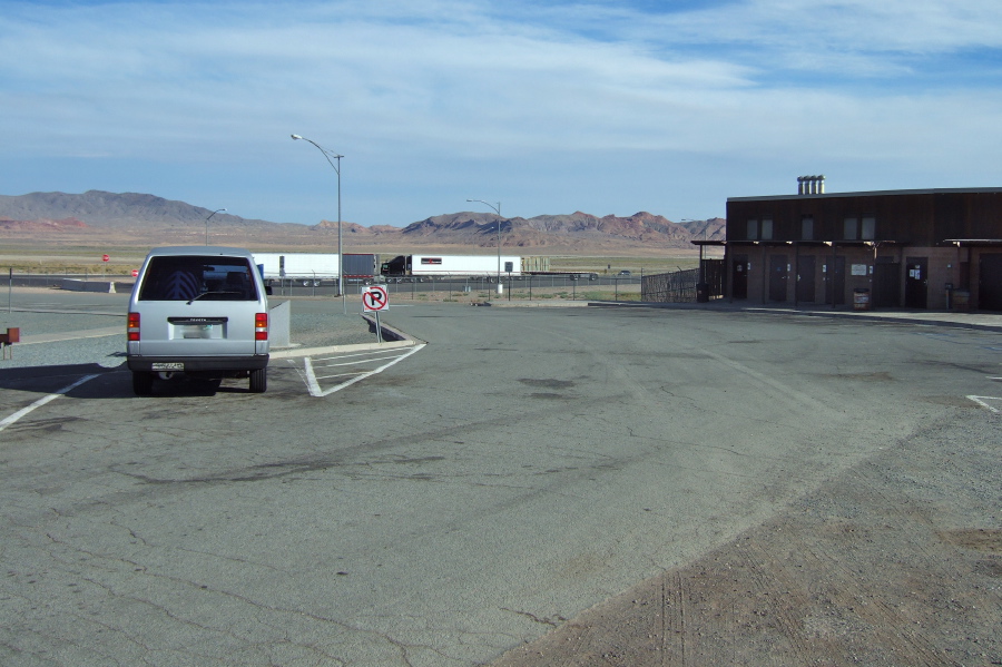 No water at this rest stop, only chemical toilets.