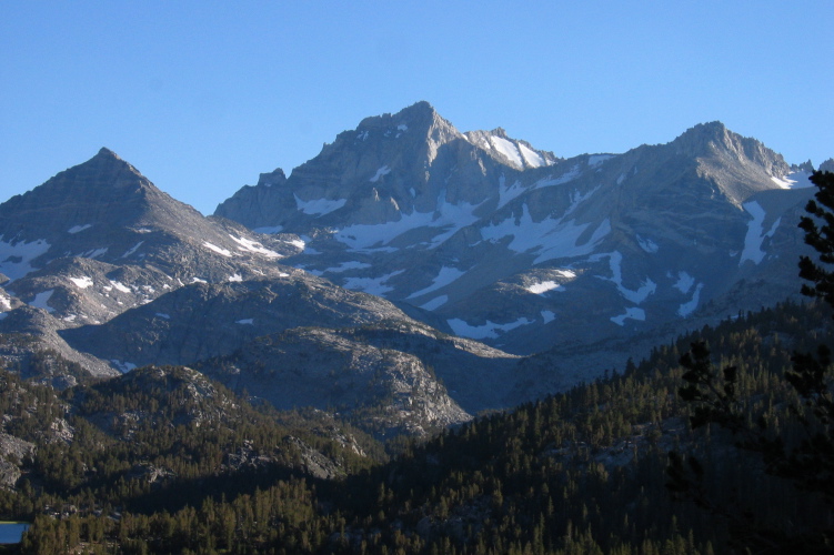 One last look at the peaks.