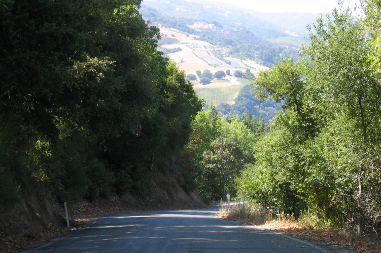 Hilltop parking lot of Paul Masson Winery from Bohlman Rd. (1520ft)