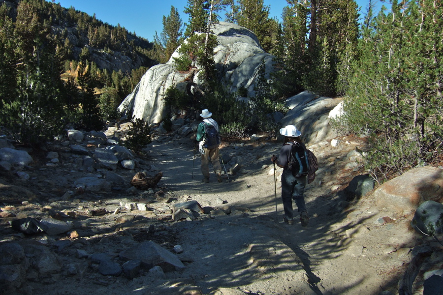 Frank and Stella return to the trailhead at the end of the day.