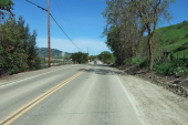 Lots of traffic, both cyclists and motor vehicles, on the northern section of Calaveras Rd.