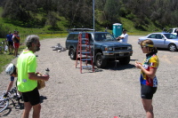 John Langbein (l) and Lisa Antonino at the Arroyo Mocho rest stop (2280ft)