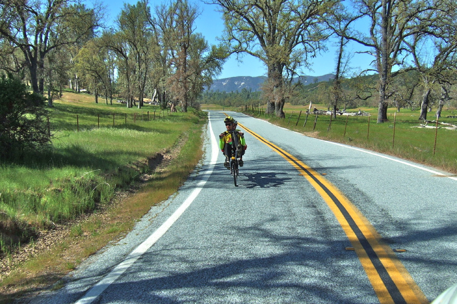 Riding through Upper San Antonio Valley (1)