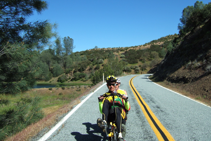 Passing a reservoir along Arroyo Bayo (1)