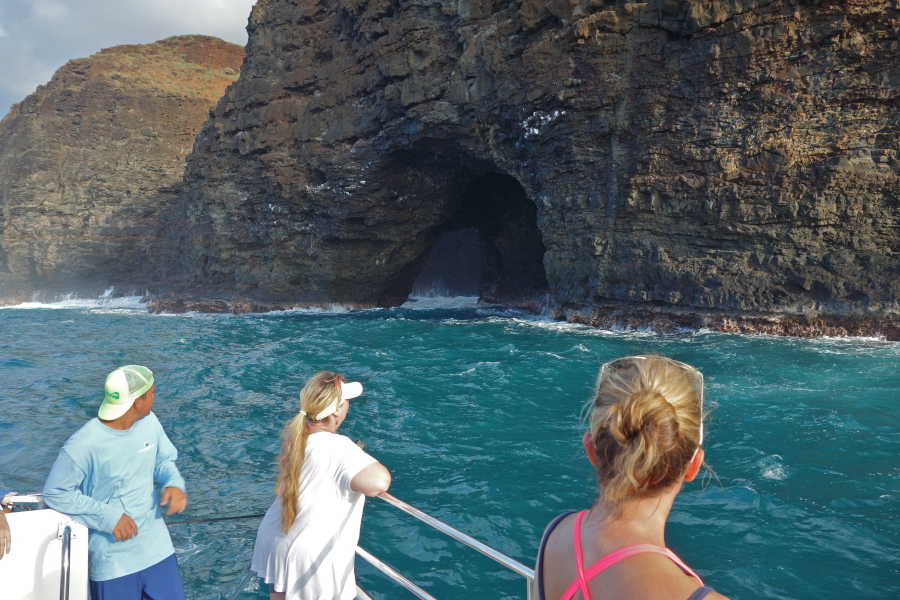 Due to the deep water the boat was able to get very close to the entrance of this tube.