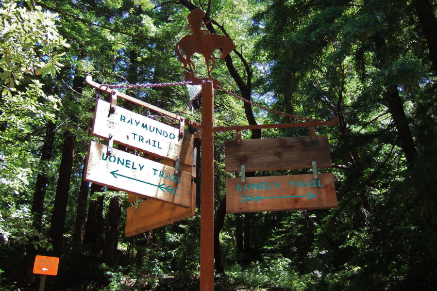 Junction of Raymundo, Miramontes, and Mt. Redondo Trails.