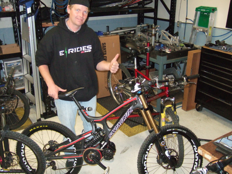 Chris Rothe showing off one of his Kustom Kranked installations