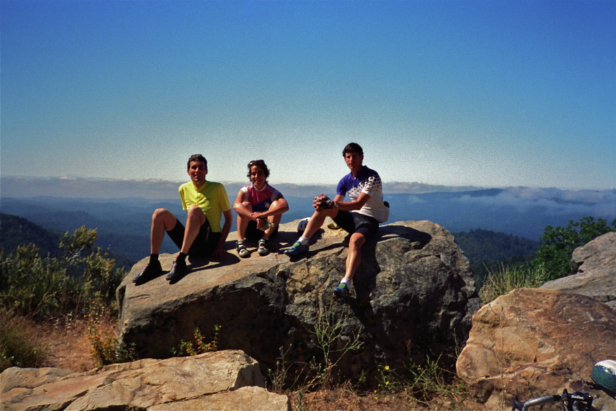 Group photo near Castle Rock summit.