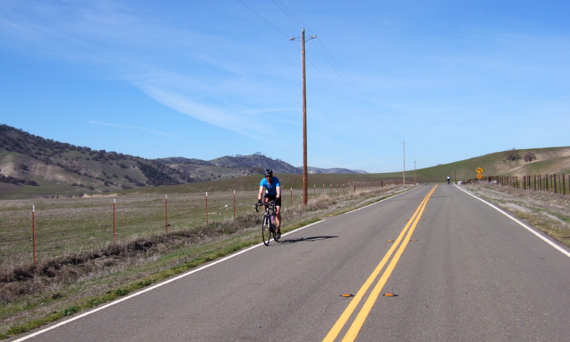 Riding south through Peachtree Valley.