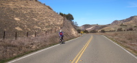 Riders climb up Rabbit Valley (2).