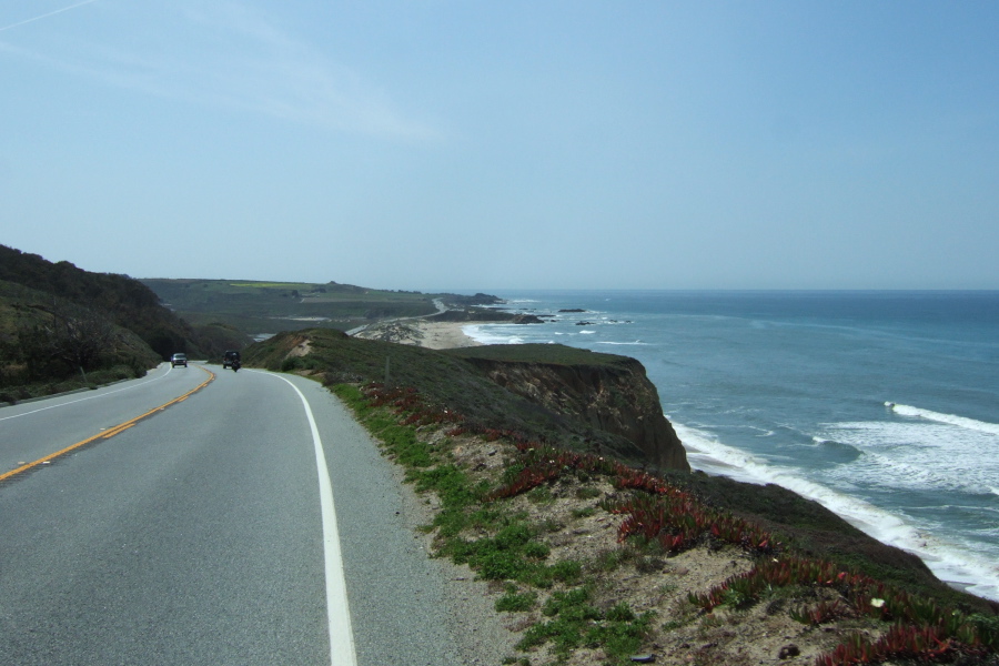 Southbound on CA1 at the top of the plunge to Pescadero Creek