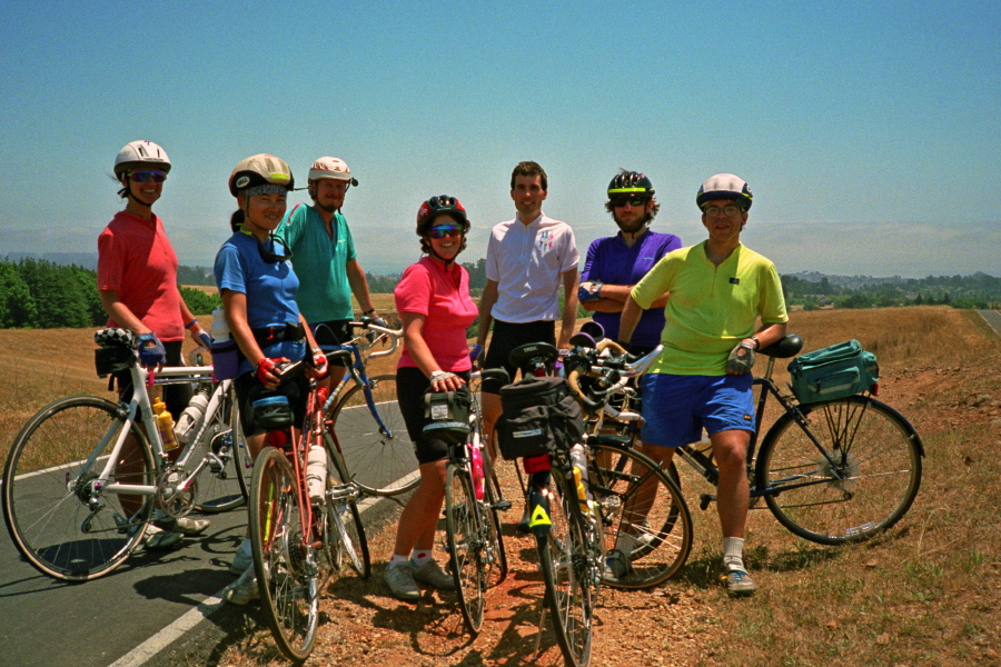Group photo at top of UCSC bike path (2).
