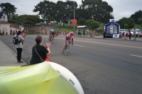 The peloton passes by Laguna and Marina (2)