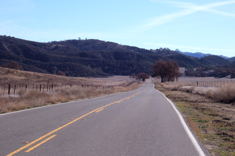 The deceptive climb to the upper end of Rabbit Valley. (1750ft)