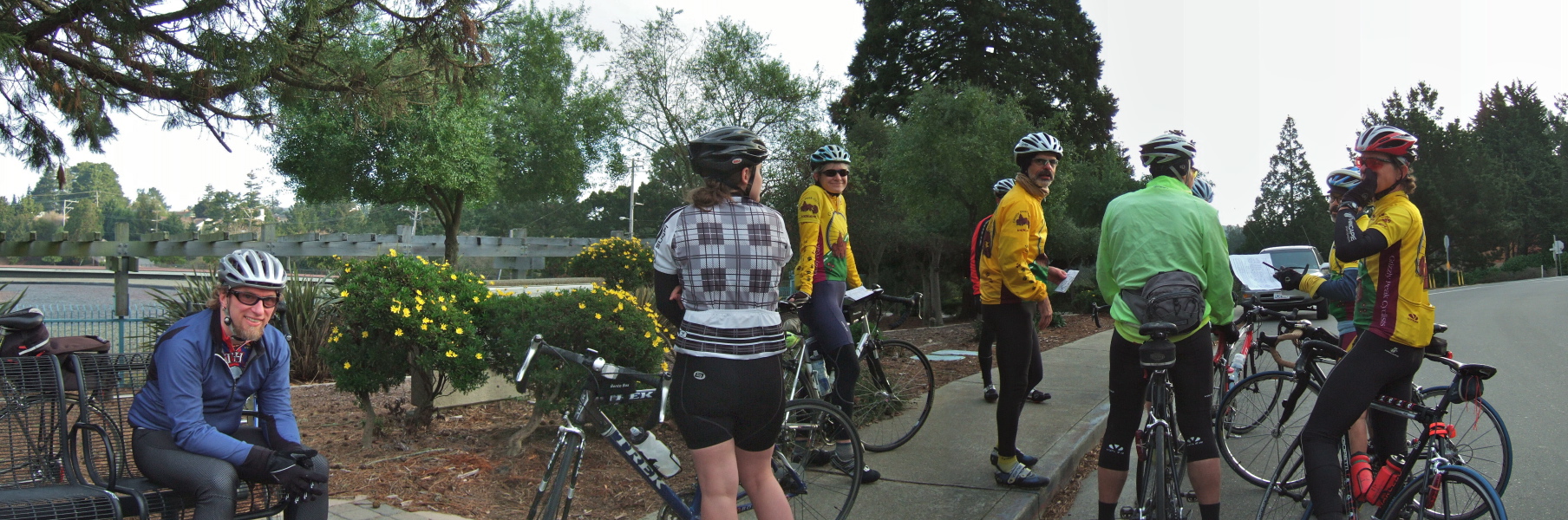 Group photo at the start of the ride