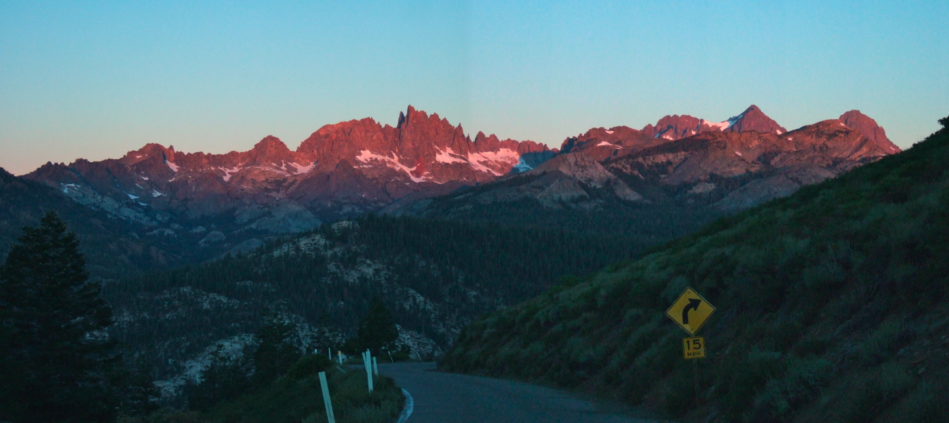 Sunrise on The Minarets (2)