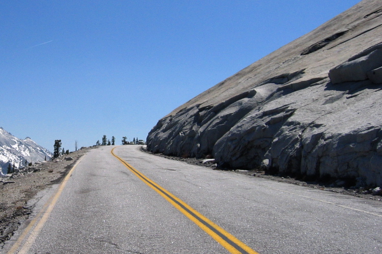 Looking west on Tioga Rd. near Olmstead Point (8370ft).