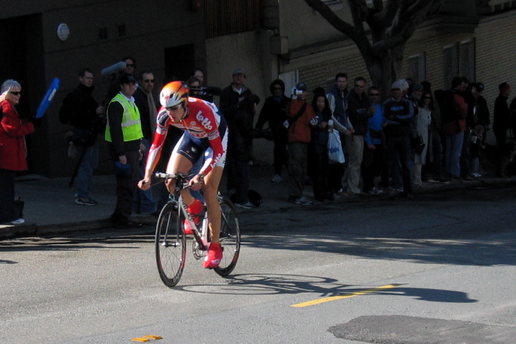 A Lotto rider climbs Lombard St.