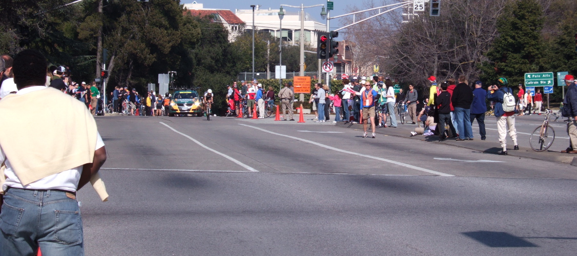Spectators on the University/El Camino overpass.