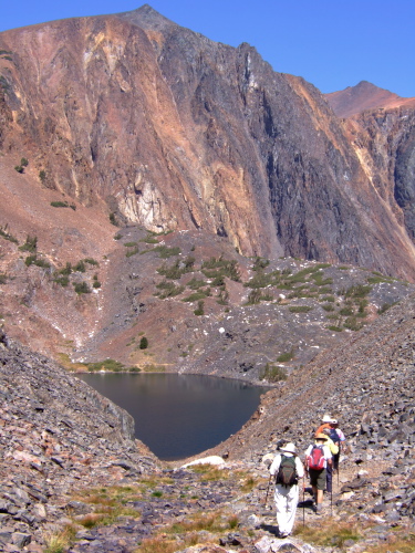 Picking our way carefully along the trail to Lake Helen (10107ft).