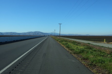 Riding the excellent shoulder (except for the rumble strip) on CA25 northbound from Hollister