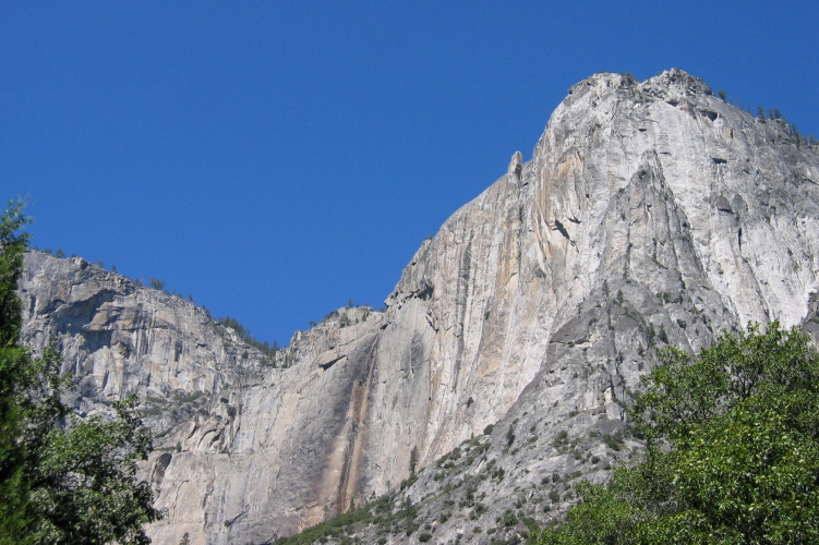 Upper Yosemite Falls, Lost Arrow and Yosemite Point from Yosemite Village.