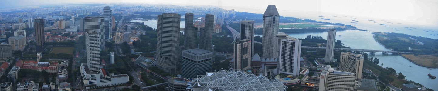 Singapore Skyline from The Equinox - 3/2006